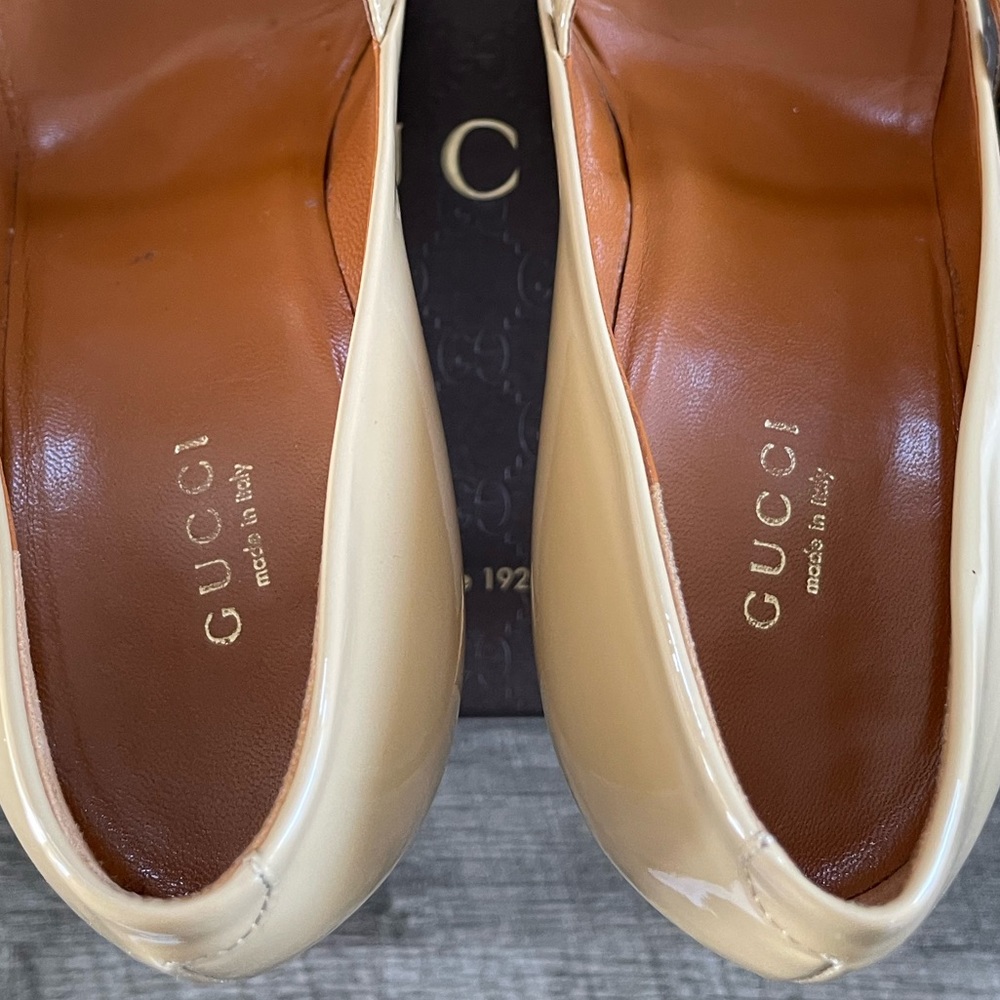 Gucci Tan Heels Sleek Design - Picture 11 of 16